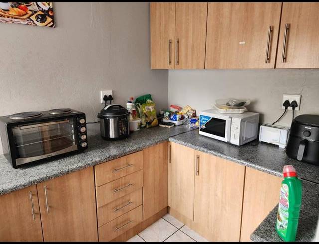 4 BEDROOM HOUSE FOR SALE IN SASOLBURG EXT 4